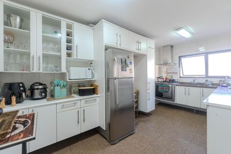 Cozinha de apartamento à venda com 5 quartos, 209m² em Perdizes, São Paulo