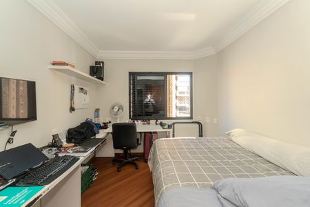 Apartamento à venda com 209m², 5 quartos e 4 vagas Apartamento à venda com 209m², 5 quartos e 4 vagasSuíte 1