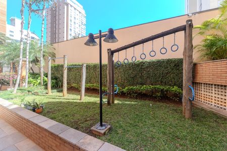Apartamento à venda com 209m², 5 quartos e 4 vagas Apartamento à venda com 209m², 5 quartos e 4 vagasÁrea comum
