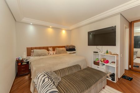 Apartamento à venda com 209m², 5 quartos e 4 vagas Apartamento à venda com 209m², 5 quartos e 4 vagasSuíte 4