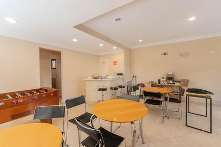 Apartamento à venda com 209m², 5 quartos e 4 vagas Apartamento à venda com 209m², 5 quartos e 4 vagasÁrea comum - Salão de festas
