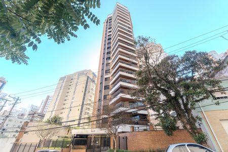 Apartamento à venda com 209m², 5 quartos e 4 vagas Apartamento à venda com 209m², 5 quartos e 4 vagasFachada