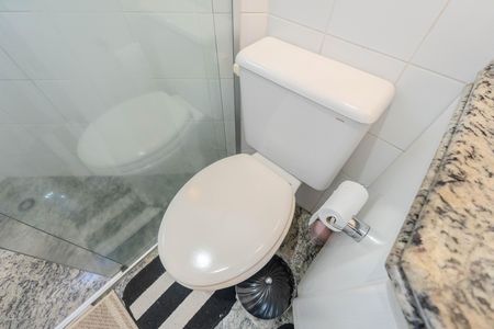 Apartamento à venda com 209m², 5 quartos e 4 vagas Apartamento à venda com 209m², 5 quartos e 4 vagasBanheiro da Suíte 2