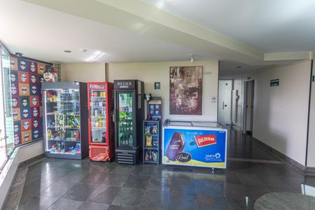 Apartamento para alugar com 55m², 1 quarto e 1 vaga Apartamento para alugar com 55m², 1 quarto e 1 vagaÁrea Comum - Mercadinho