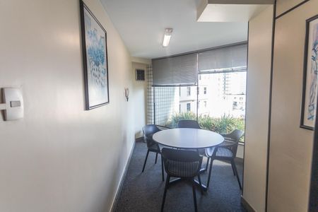Apartamento para alugar com 55m², 1 quarto e 1 vaga Apartamento para alugar com 55m², 1 quarto e 1 vagaÁrea comum - Sala de Estudo