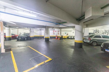 Apartamento para alugar com 55m², 1 quarto e 1 vaga Apartamento para alugar com 55m², 1 quarto e 1 vagaGaragem