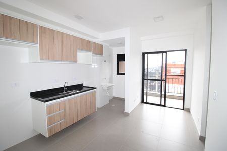 Sala / Cozinha de apartamento para alugar com 2 quartos, 65m² em Parada Xv de Novembro, São Paulo