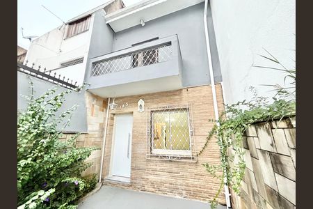 Garagem de casa para alugar com 3 quartos, 140m² em Santana, São Paulo