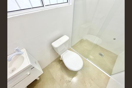 Casa para alugar com 140m², 3 quartos e 1 vaga Casa para alugar com 140m², 3 quartos e 1 vagaBanheiro