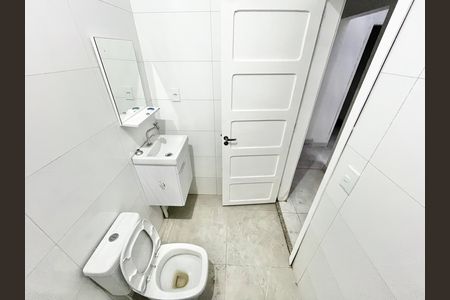 Casa para alugar com 140m², 3 quartos e 1 vaga Casa para alugar com 140m², 3 quartos e 1 vagaBanheiro Edícula