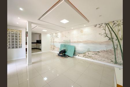 Casa para alugar com 96m², 2 quartos e 1 vagaSala