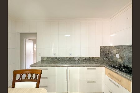 Casa para alugar com 96m², 2 quartos e 1 vagaCozinha