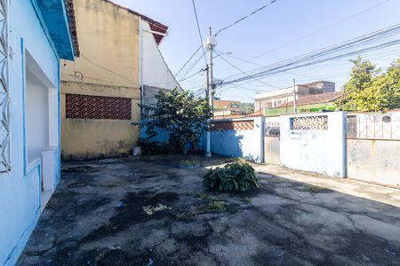 Área externa de casa à venda com 2 quartos, 225m² em Realengo, Rio de Janeiro