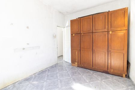 Casa à venda com 225m², 2 quartos e 2 vagas Casa à venda com 225m², 2 quartos e 2 vagasQuarto 1