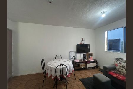 Sala de apartamento à venda com 2 quartos, 41m² em Rio Branco, Canoas
