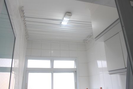 Apartamento à venda com 70m², 2 quartos e 1 vagaÁrea de Serviço