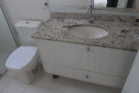 Apartamento à venda com 70m², 2 quartos e 1 vagaBanheiro da Suíte