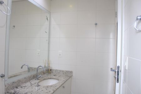 Apartamento à venda com 70m², 2 quartos e 1 vagaBanheiro da Suíte