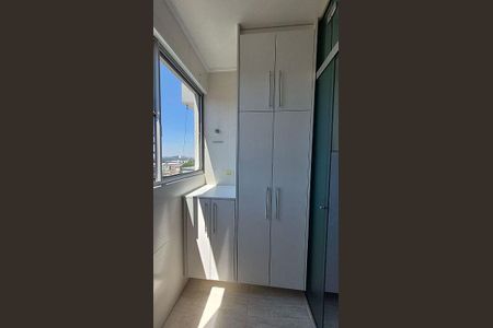 Apartamento à venda com 2 quartos, 52m² em Vila Gopouva, Guarulhos