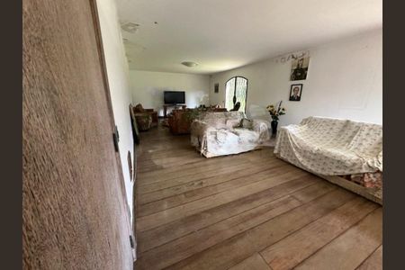 Casa à venda com 4 quartos, 750m² em Engenheiro Goulart, São Paulo