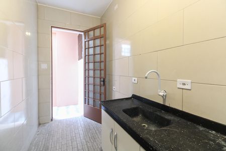 Cozinha  de apartamento para alugar com 1 quarto, 27m² em Penha de França, São Paulo
