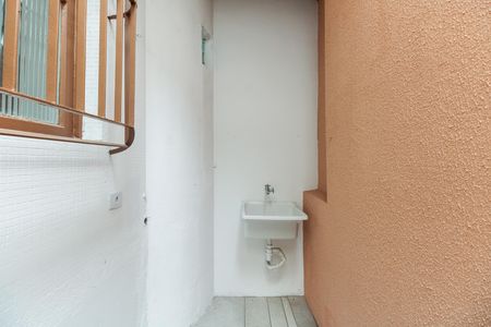 Área de Serviço  de apartamento para alugar com 1 quarto, 27m² em Penha de França, São Paulo