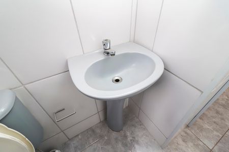 Apartamento para alugar com 46m², 2 quartos e sem vagaBanheiro