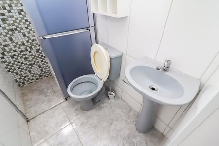 Apartamento para alugar com 46m², 2 quartos e sem vagaBanheiro