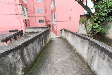 Apartamento para alugar com 46m², 2 quartos e sem vagaÁrea externa