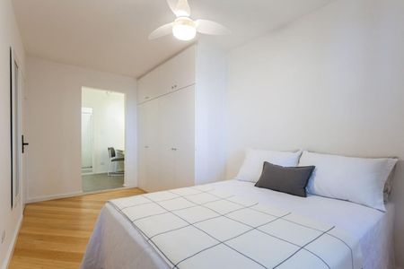 Apartamento à venda com 77m², 2 quartos e 1 vagaFoto 05