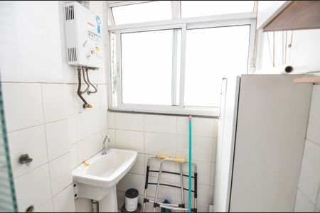 Área de Serviço de apartamento para alugar com 2 quartos, 46m² em Imperial de São Cristóvão, Rio de Janeiro