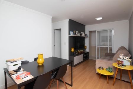Sala de apartamento para alugar com 1 quarto, 60m² em Torres Tibagy, Guarulhos