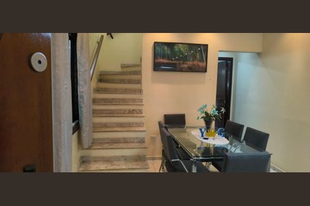 Casa à venda com 3 quartos, 138m² em Jardim Taboao, São Paulo