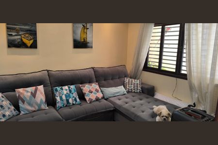 Casa à venda com 3 quartos, 138m² em Jardim Taboao, São Paulo