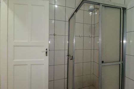 Casa à venda com 99m², 2 quartos e sem vagaBanheiro interno