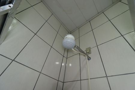 Casa à venda com 99m², 2 quartos e sem vagaBanheiro interno - Chuveiro