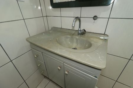 Casa à venda com 99m², 2 quartos e sem vagaBanheiro interno - Pia