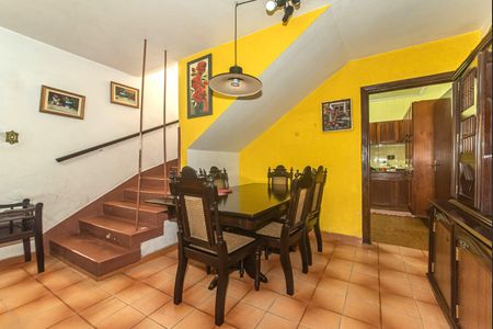 Sala de casa à venda com 3 quartos, 240m² em Santo Amaro, São Paulo