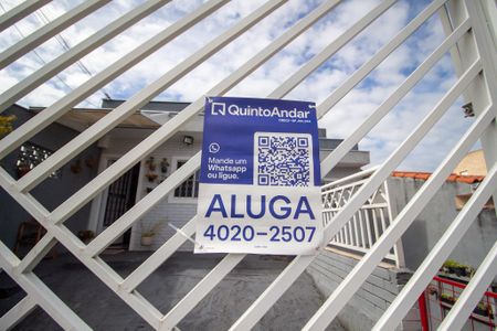 Casa para alugar com 115m², 2 quartos e 1 vaga Casa para alugar com 115m², 2 quartos e 1 vagaPlaquinha