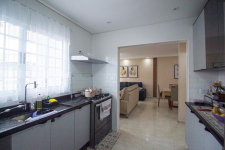 Casa para alugar com 115m², 2 quartos e 1 vaga Casa para alugar com 115m², 2 quartos e 1 vagaCozinha