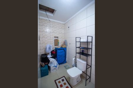 Casa para alugar com 115m², 2 quartos e 1 vaga Casa para alugar com 115m², 2 quartos e 1 vagaBanheiro da Suite