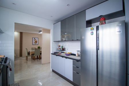 Casa para alugar com 115m², 2 quartos e 1 vaga Casa para alugar com 115m², 2 quartos e 1 vagaCozinha