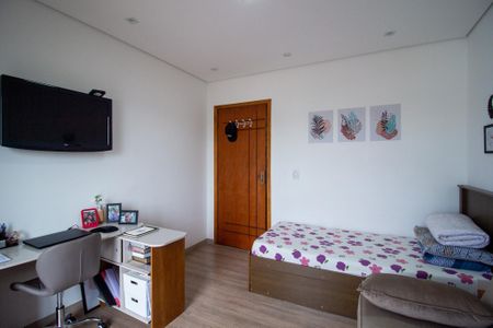 Casa para alugar com 115m², 2 quartos e 1 vaga Casa para alugar com 115m², 2 quartos e 1 vagaQuarto