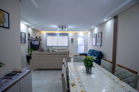 Sala  de casa para alugar com 2 quartos, 115m² em Votorantim, Votorantim