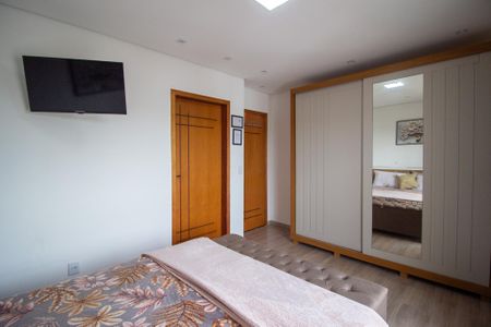 Casa para alugar com 115m², 2 quartos e 1 vaga Casa para alugar com 115m², 2 quartos e 1 vagaSuite
