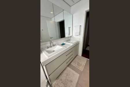 Foto 13 de apartamento à venda com 3 quartos, 239m² em Alphaville Empresarial, Barueri