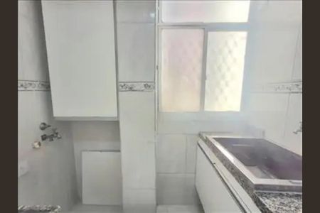 Cozinha de apartamento para alugar com 2 quartos, 47m² em Nova Suíça, Belo Horizonte