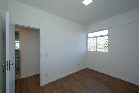 QUARTO2 de apartamento para alugar com 2 quartos, 47m² em Nova Suíça, Belo Horizonte