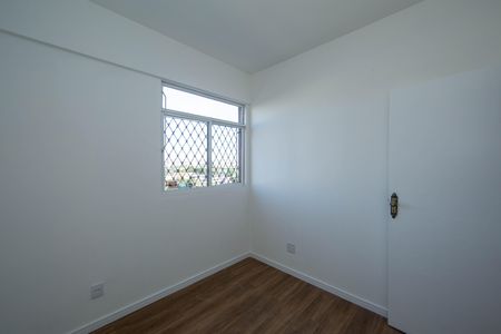 QUARTO1 de apartamento para alugar com 2 quartos, 47m² em Nova Suíça, Belo Horizonte