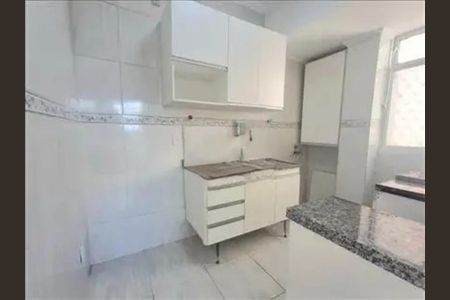 Cozinha de apartamento para alugar com 2 quartos, 47m² em Nova Suíça, Belo Horizonte